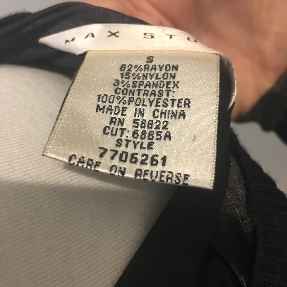 Alluring Max Studio tuxedo knit dress 🔥 - Picture 6 of 6